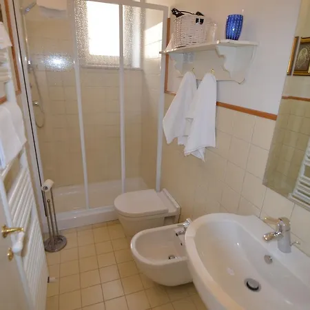 Villalago Holiday home *